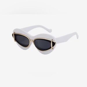 White Fashion cat eye sunglasses
